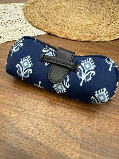 Indigo sunglasses pouch