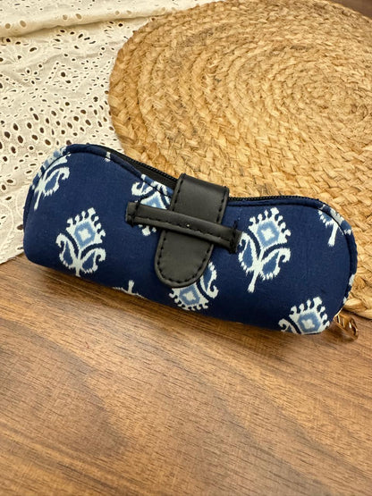 Indigo sunglasses pouch