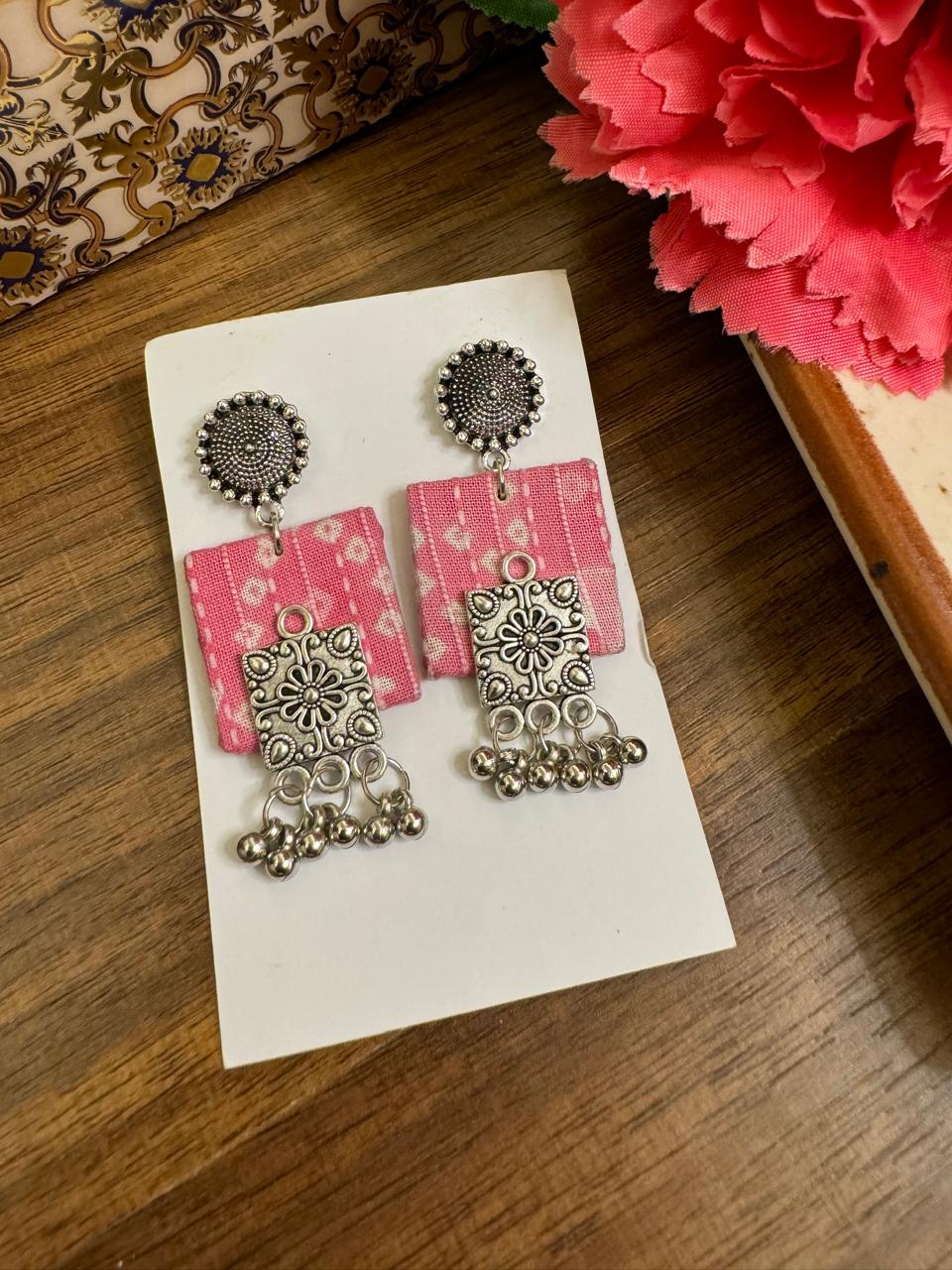 Pink bandhani earrings